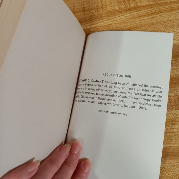 Childhood's End  Arthur C  Clarke  Scifi Classic Syfy Mass Market Paperback Used - Picture 8 of 8